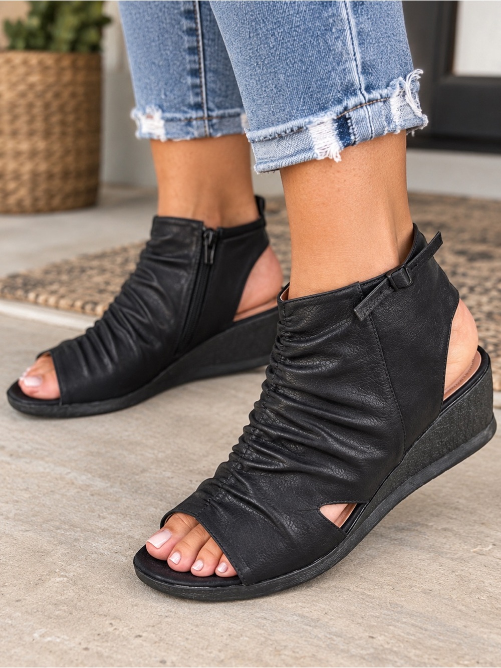 JC Journee Collection Black Ruched Wedge Booties – Size 7 NWT